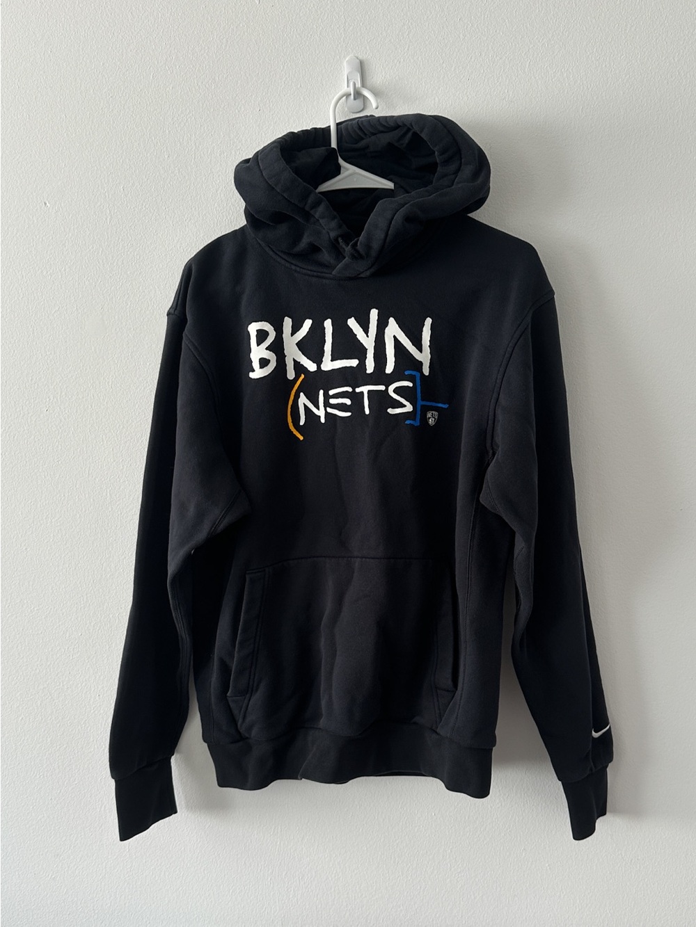 Nike Brooklyn Nets Pullover Black Hoodie Sweater Size Small NBA